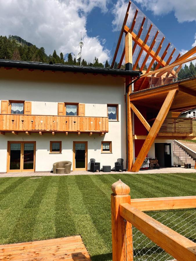 B&B Maso Al Cervo Fiera Di Primiero Exterior foto